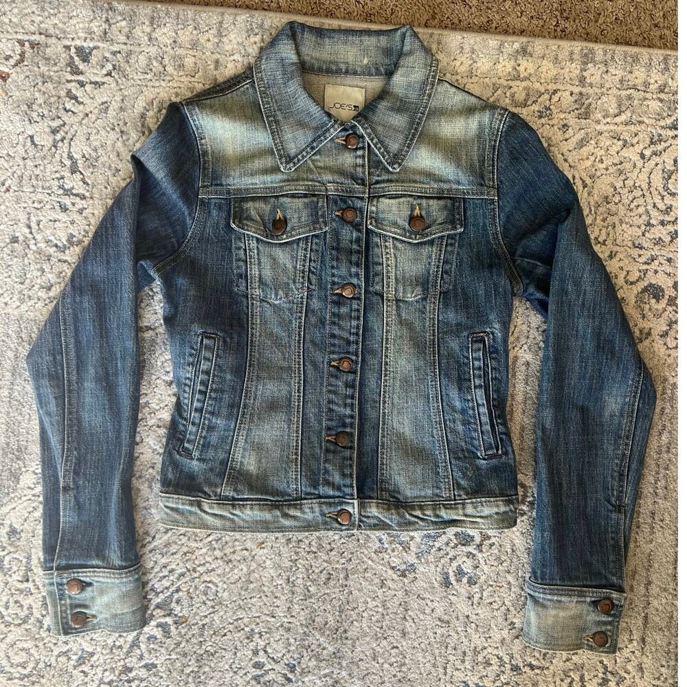 Joe’s Jeans Denim Classic Trucker Style Jean Jacket Size Medium